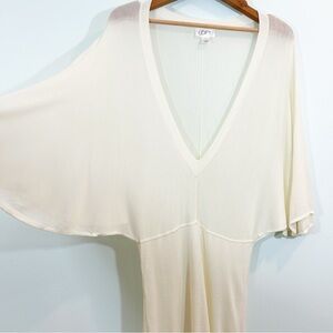 LOFT Cream Semi-sheer Blouse Flutter Split Sleeves Fitted Stretch Sz L